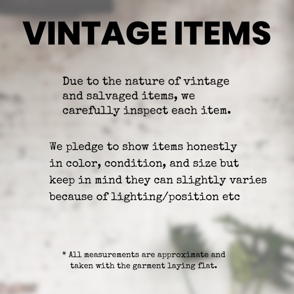 Vintage flattering black dress - Picture 9 of 9